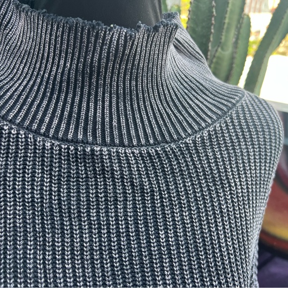 Young Fabulous & Broke Gray Sweater - Picture 13 of 15